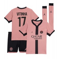 Camiseta Paris Saint-Germain Vitinha #17 Tercera Equipación para niños 2024-25 manga corta (+ pantalones cortos)